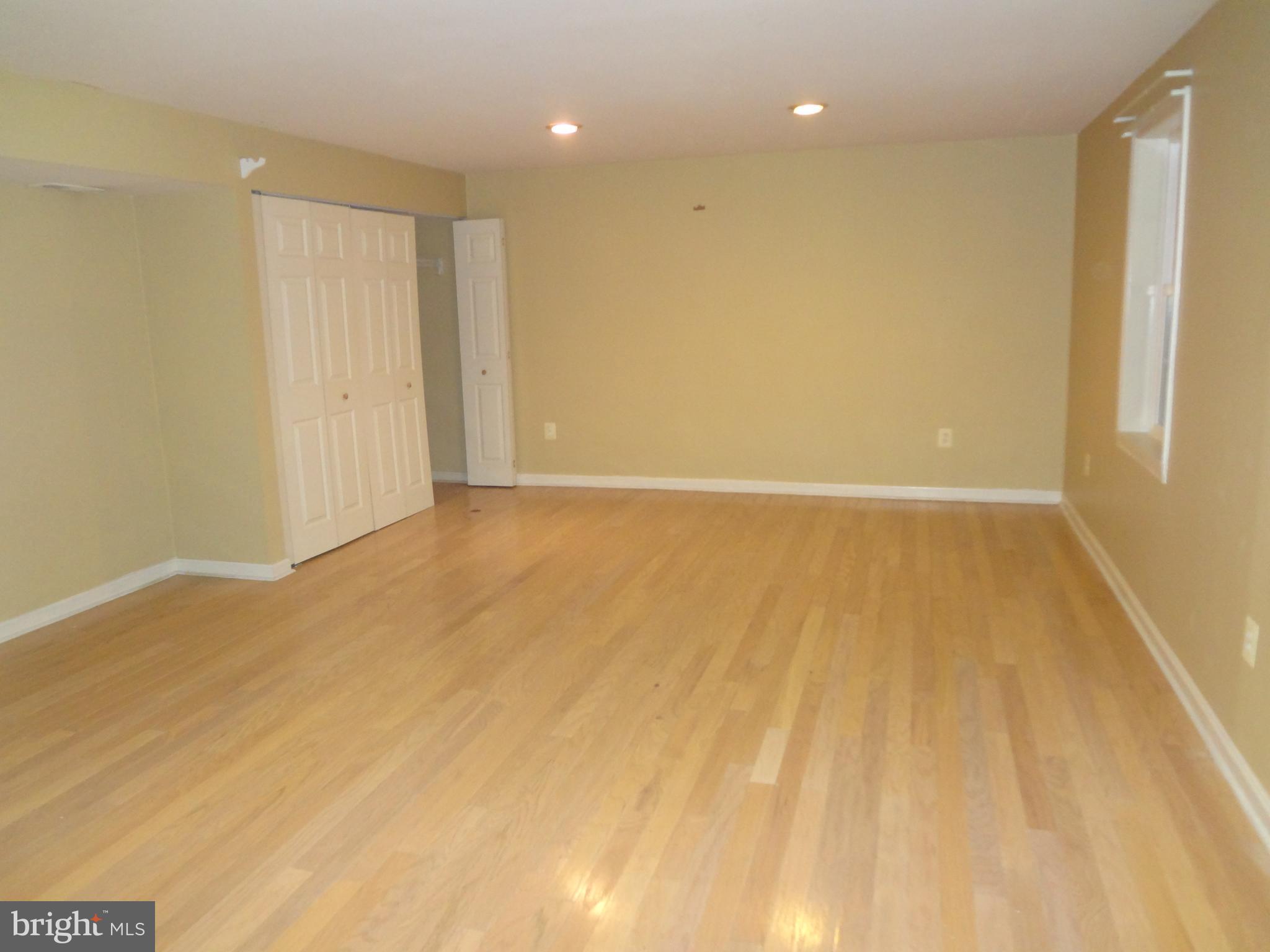 CROSSPOINTE - Residential Lease