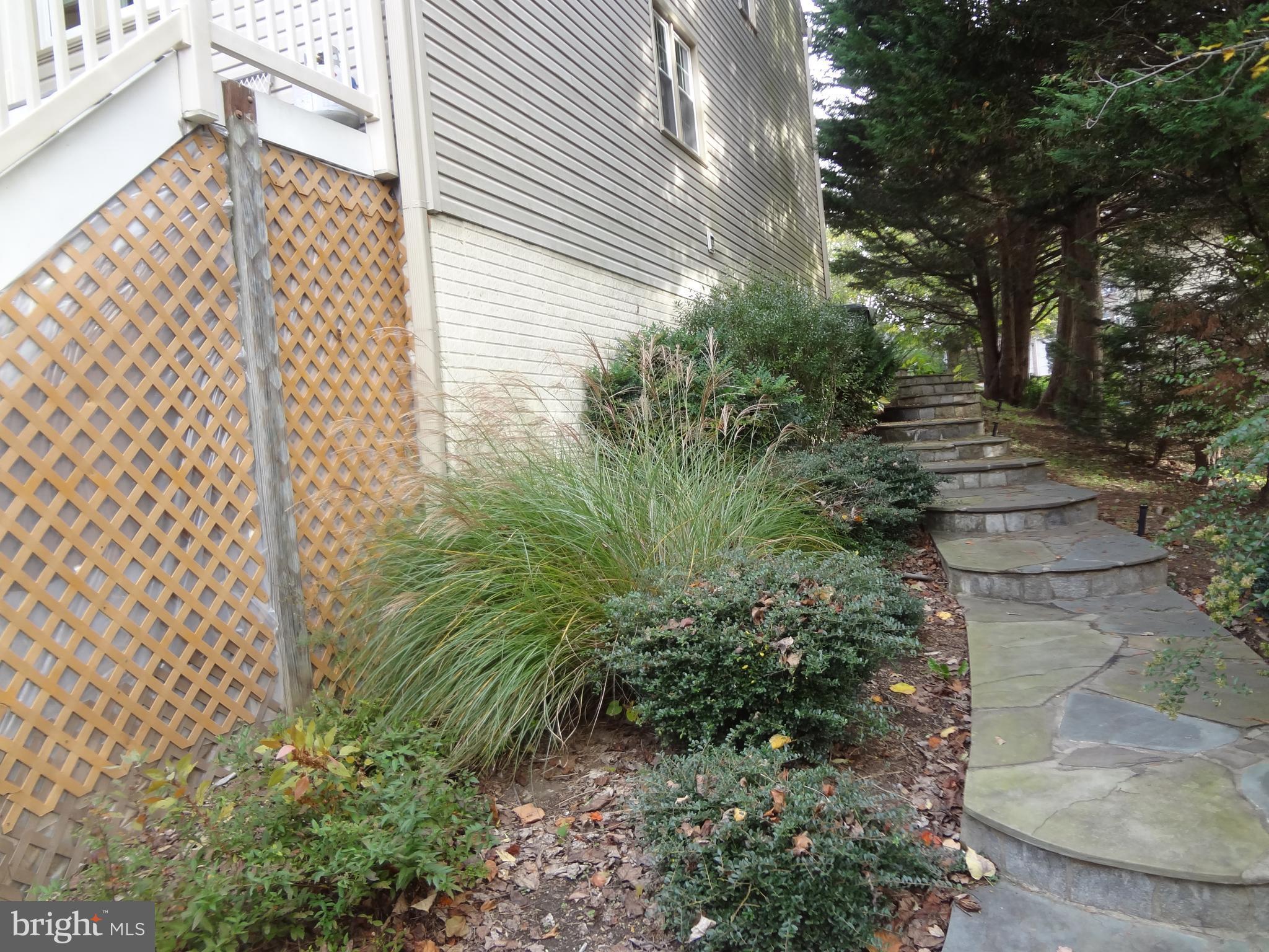 CROSSPOINTE - Residential Lease