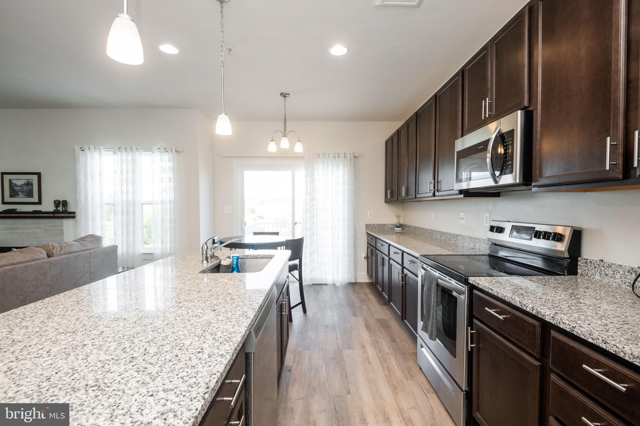 MEADE'S CROSSING - Residential