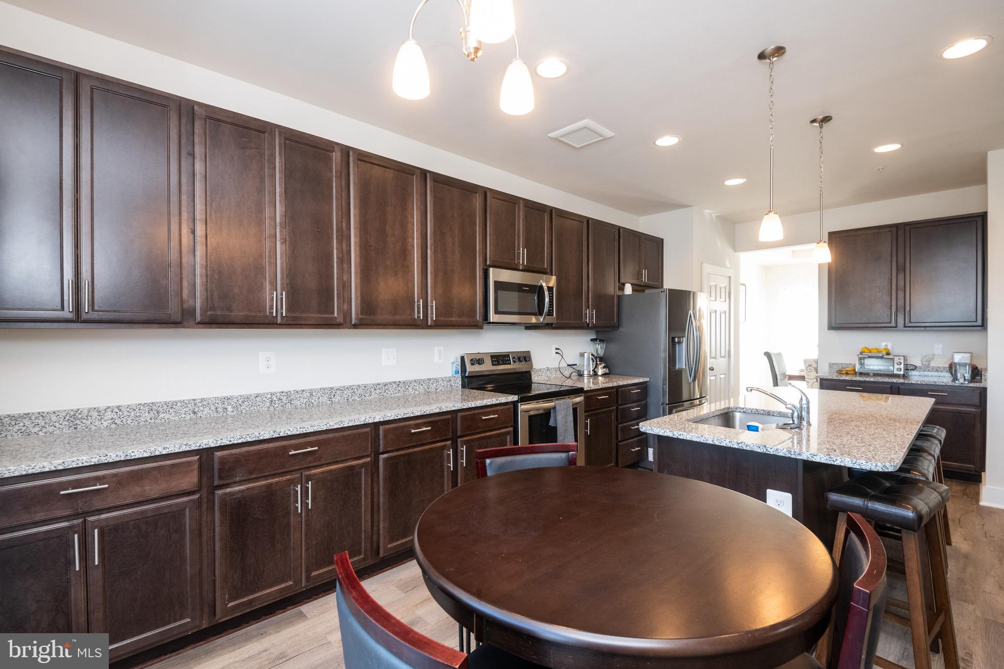 MEADE'S CROSSING - Residential