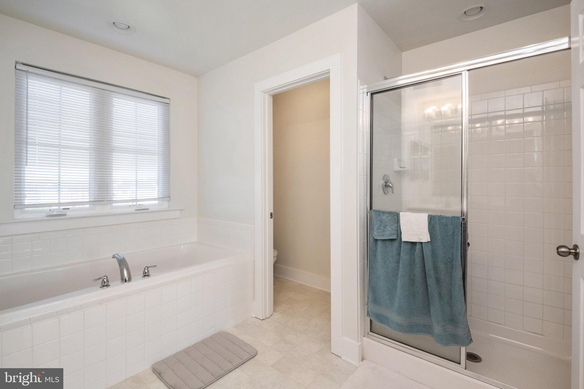 MEADE'S CROSSING - Residential