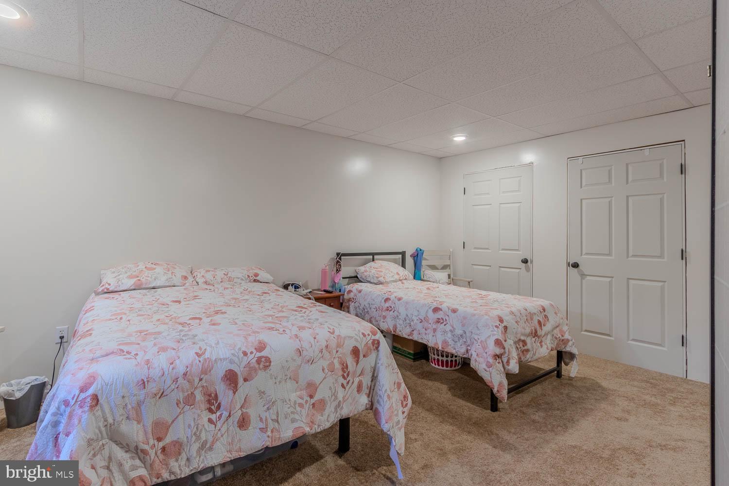 HIDDEN LAKES ESTATES - Residential