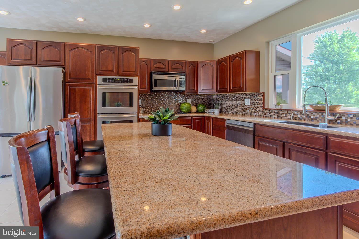 HIDDEN LAKES ESTATES - Residential