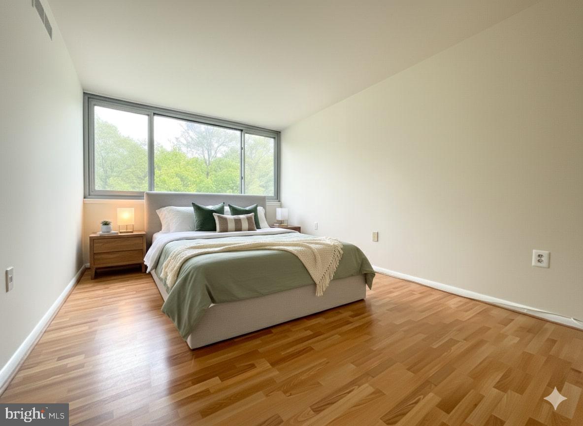 BRIARWOOD COURT - Residential Lease