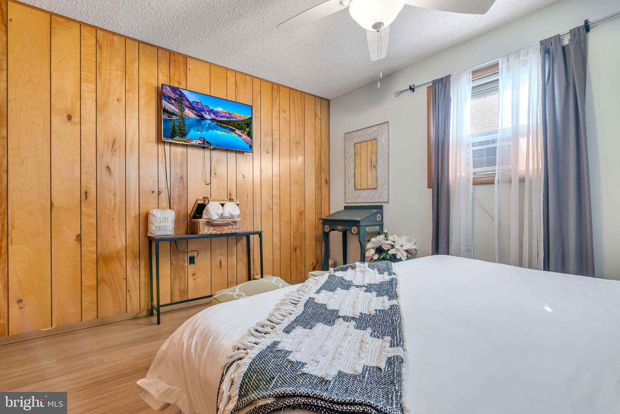 TOWAMENSING TRAILS - Residential