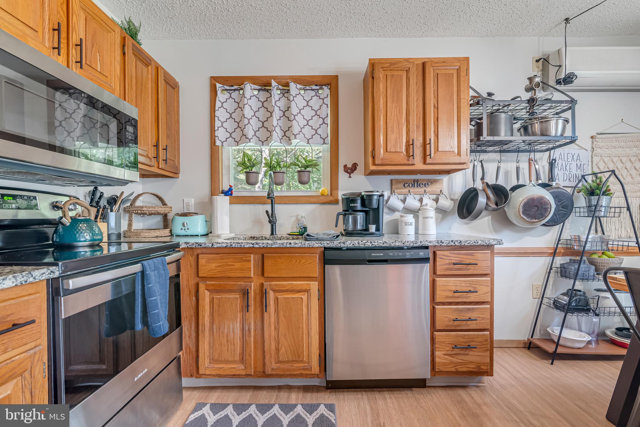 TOWAMENSING TRAILS - Residential