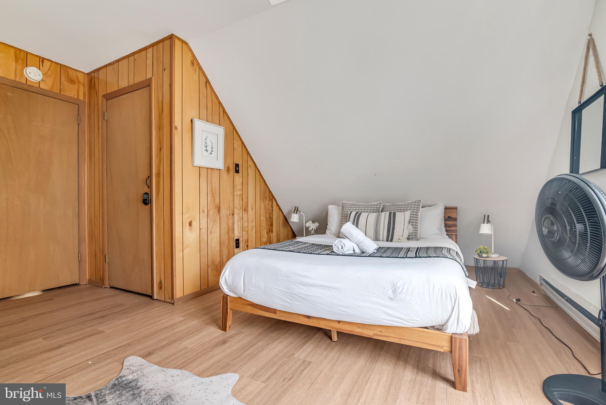 TOWAMENSING TRAILS - Residential