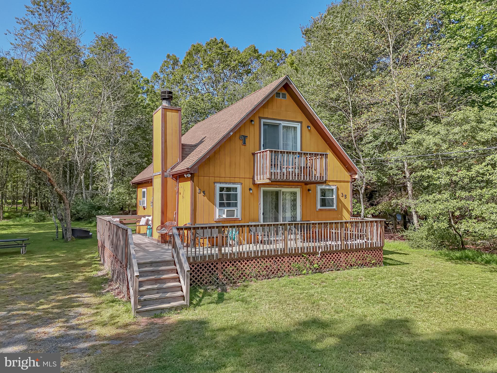 TOWAMENSING TRAILS - Residential