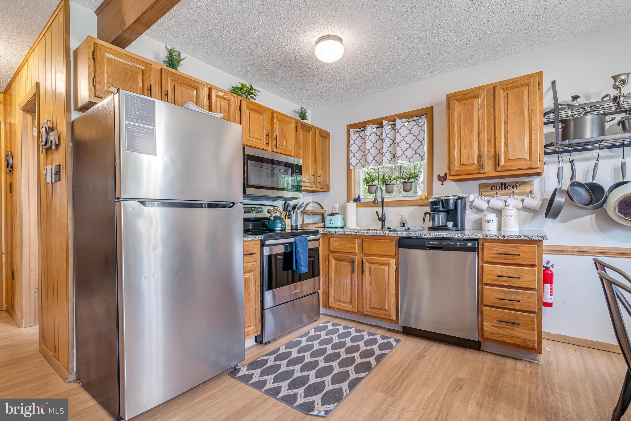 TOWAMENSING TRAILS - Residential