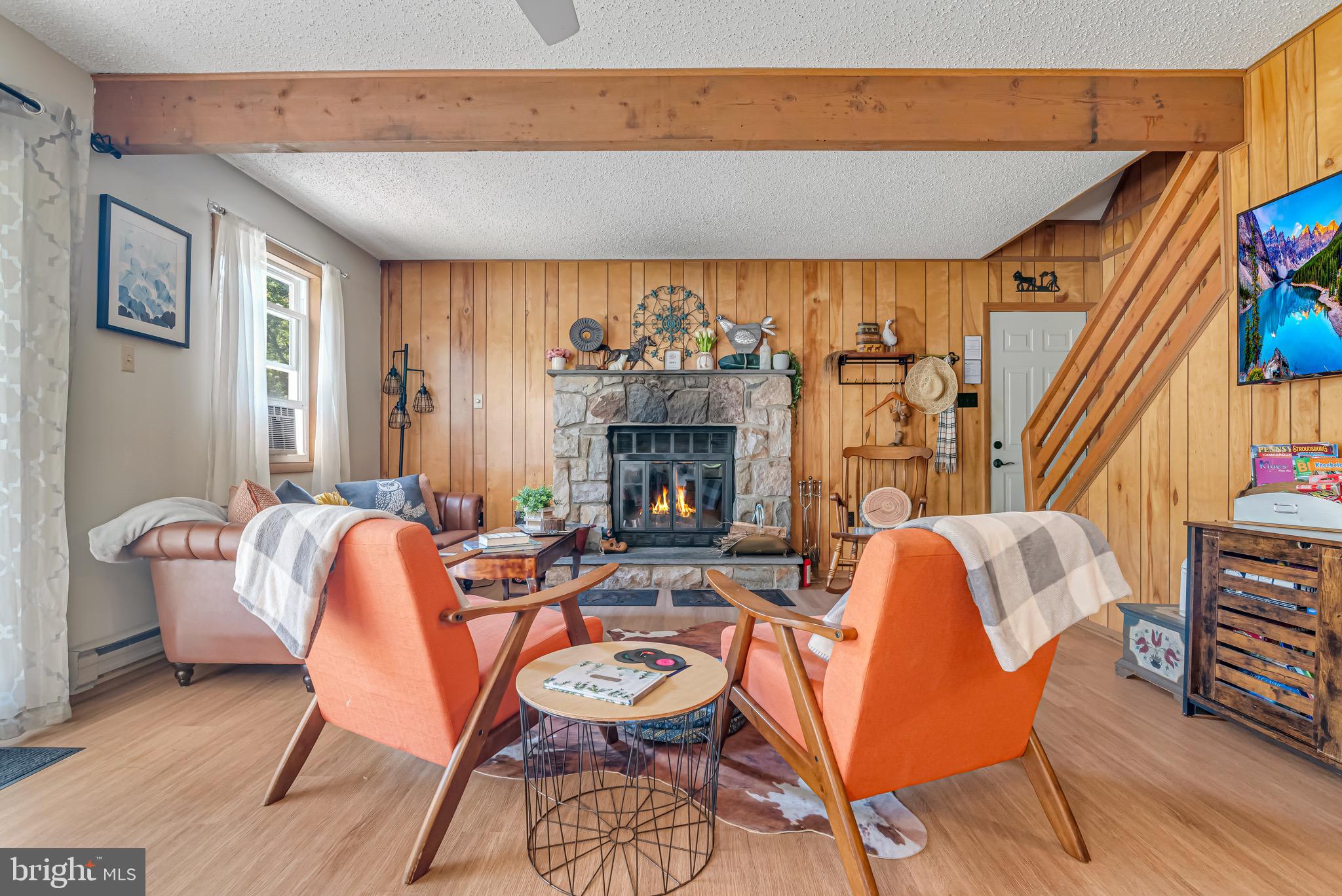 TOWAMENSING TRAILS - Residential