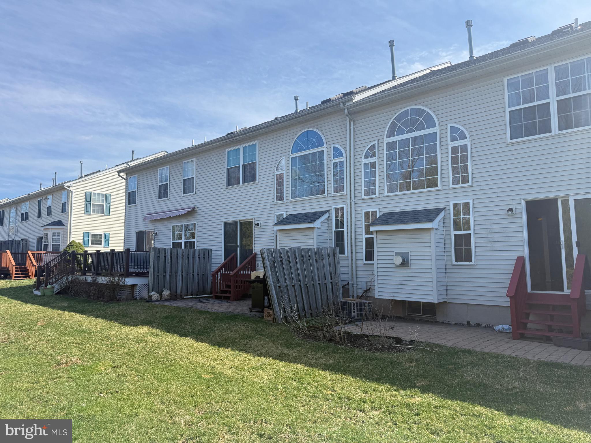 GLENN ROSE - Residential Lease