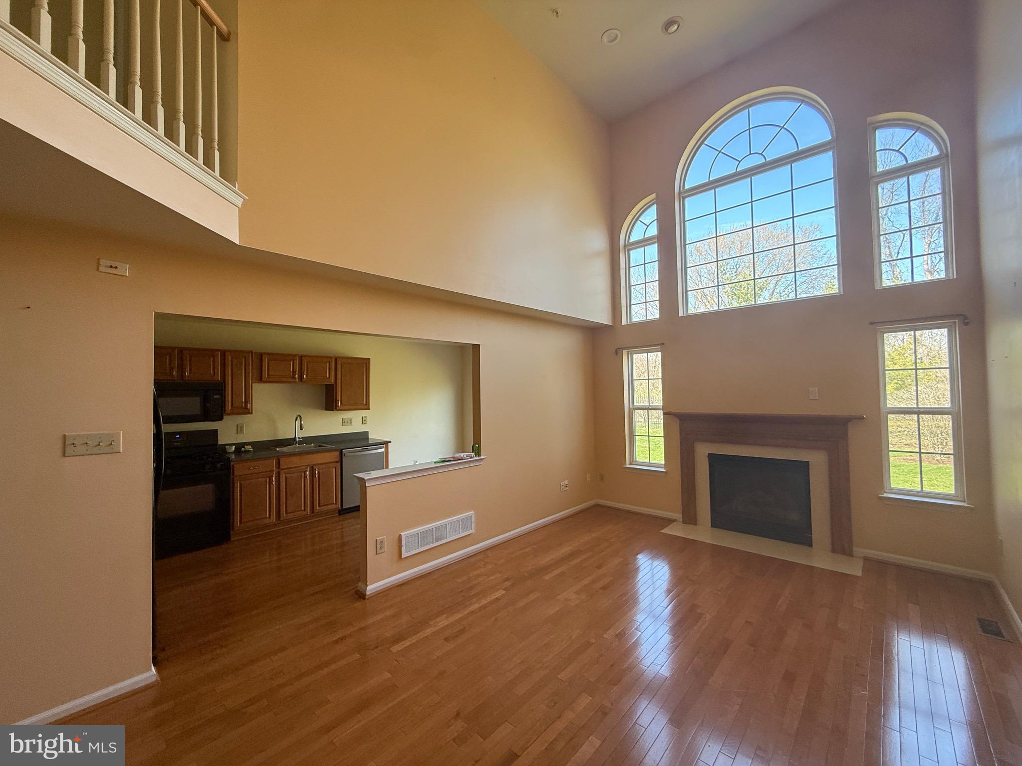 GLENN ROSE - Residential Lease