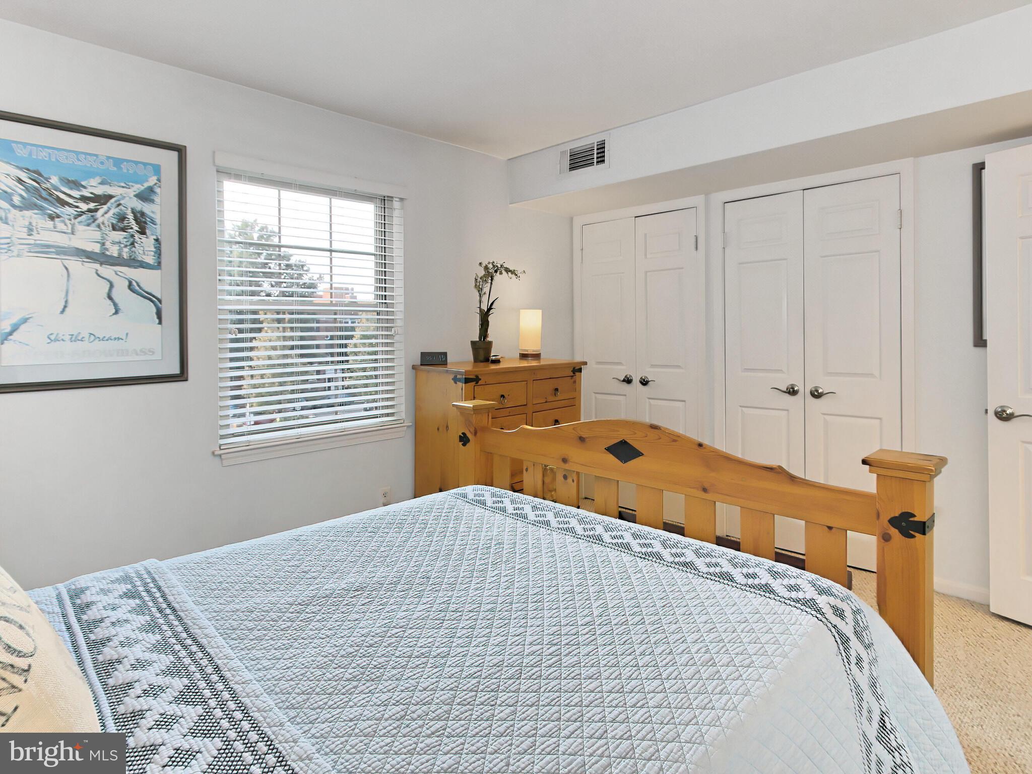 HARBOR TERRACE - Residential Lease