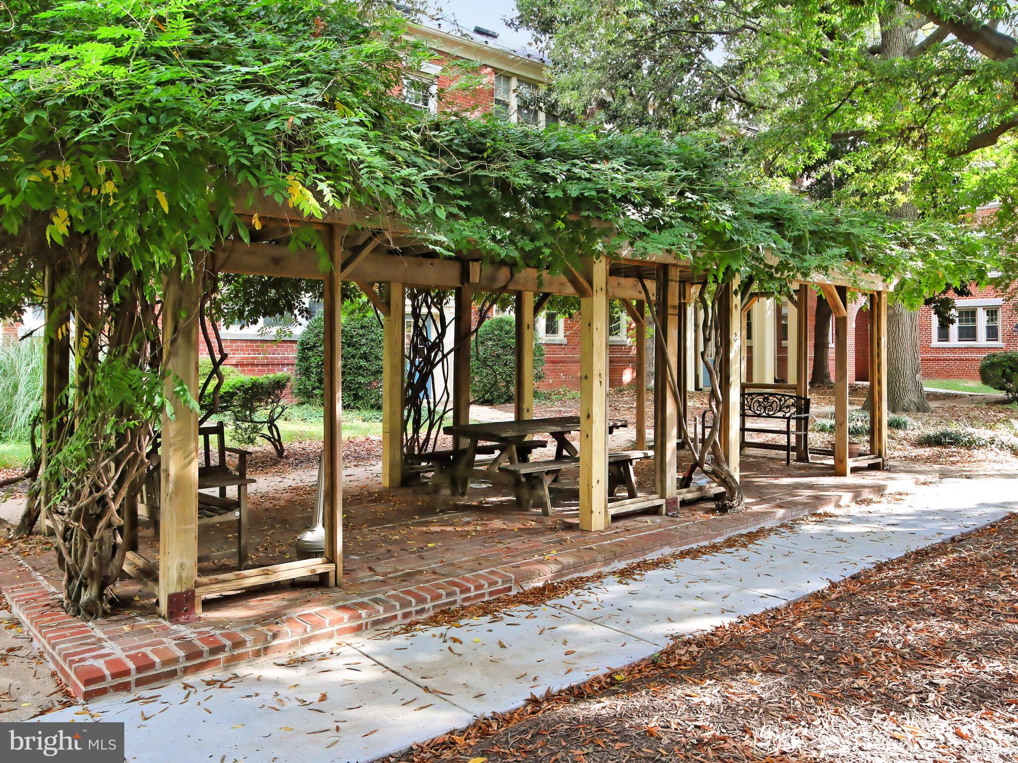 HARBOR TERRACE - Residential Lease