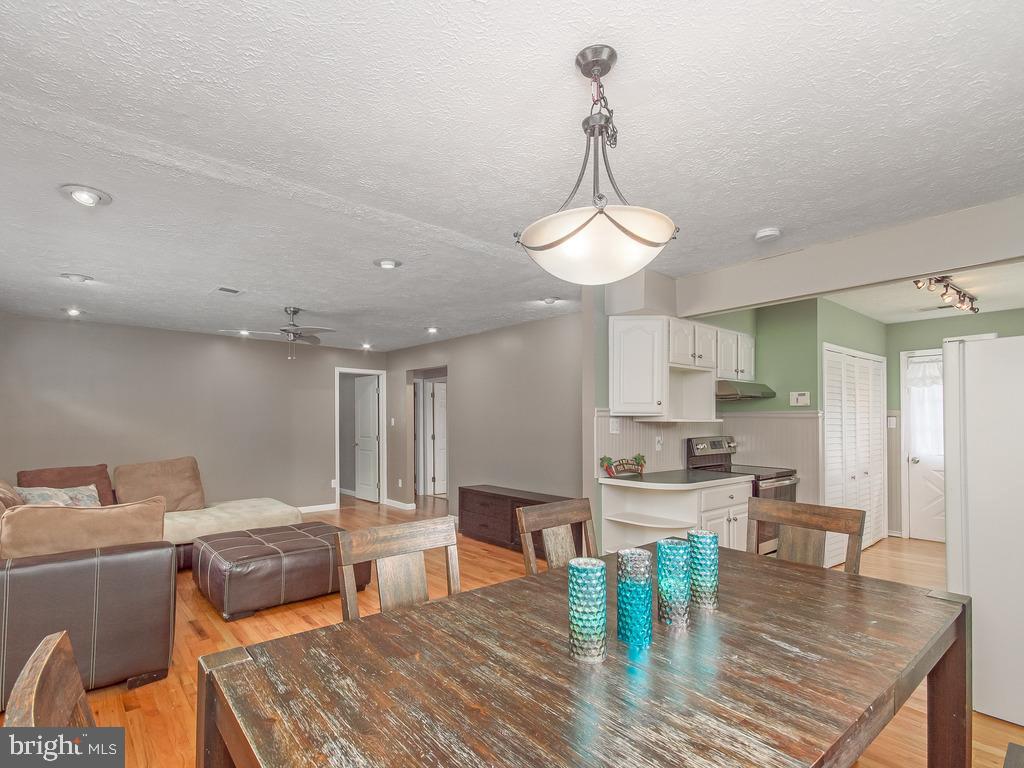 SILVER LEAF ESTATES - Residential Lease