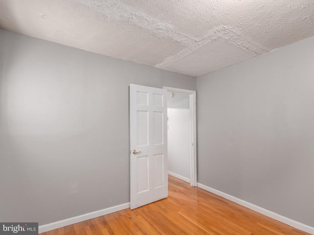 SILVER LEAF ESTATES - Residential Lease