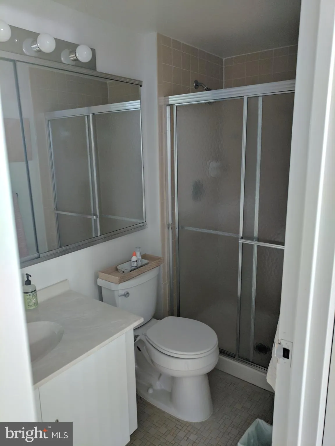 Longport, New Jersey 08403, United States, 2 Bedrooms Bedrooms, ,2 BathroomsBathrooms,Residential,Active,81397