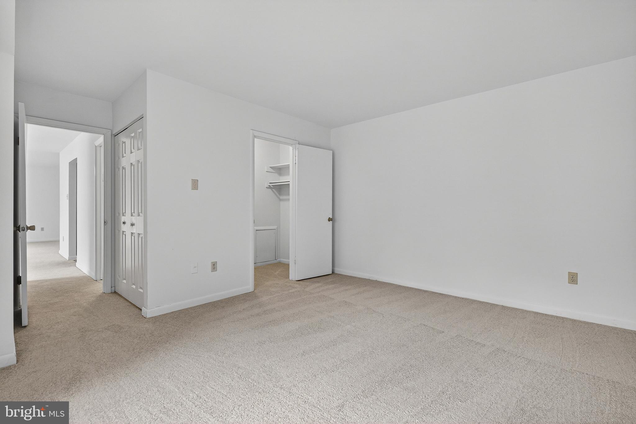 LONG REACH - Residential