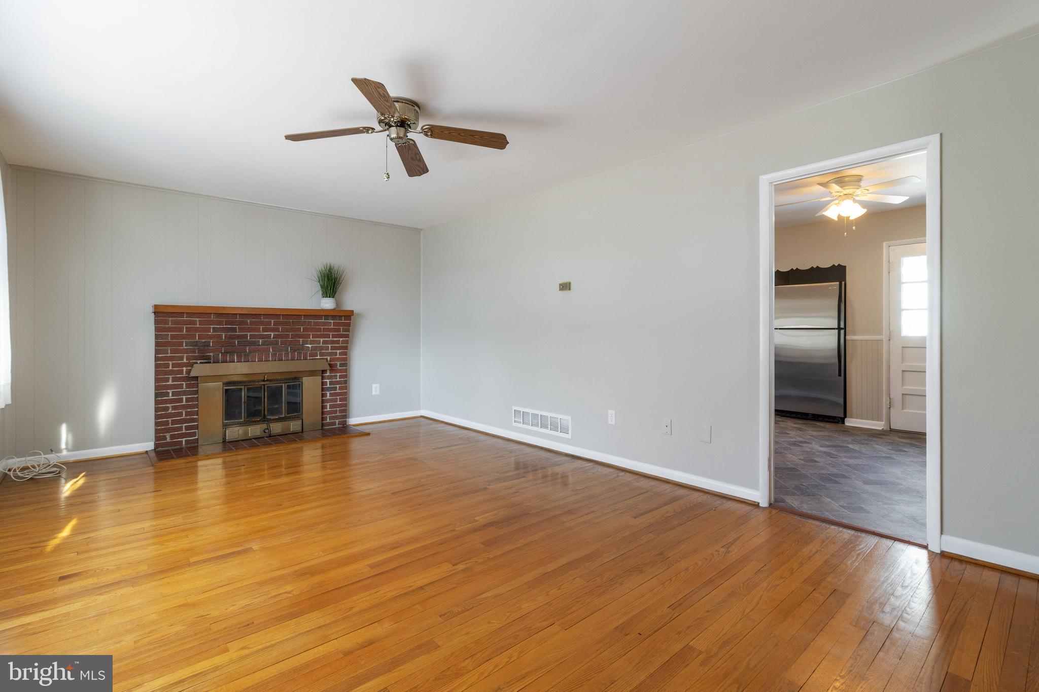 HUNT CLUB ESTATES - Residential