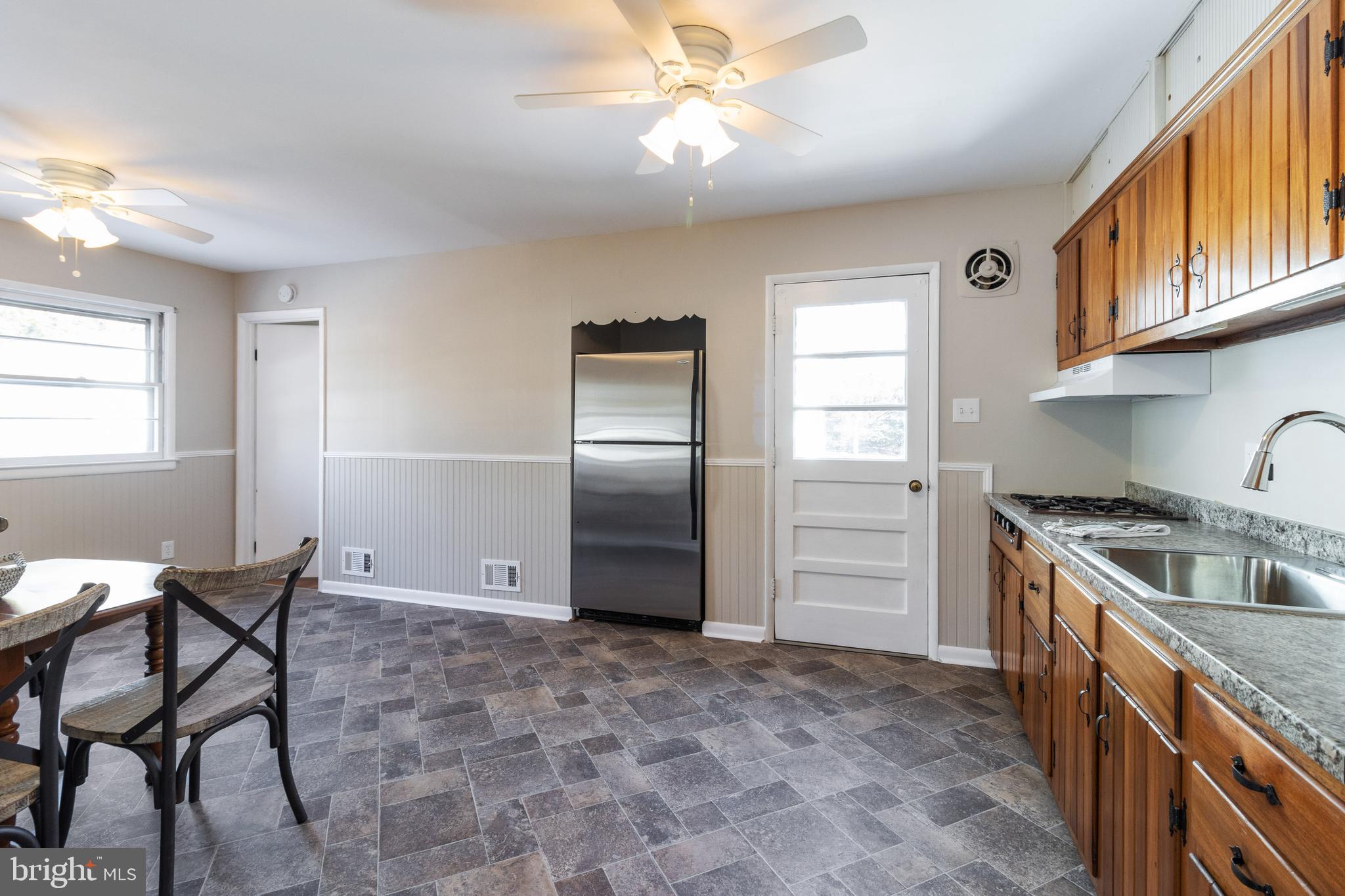 HUNT CLUB ESTATES - Residential