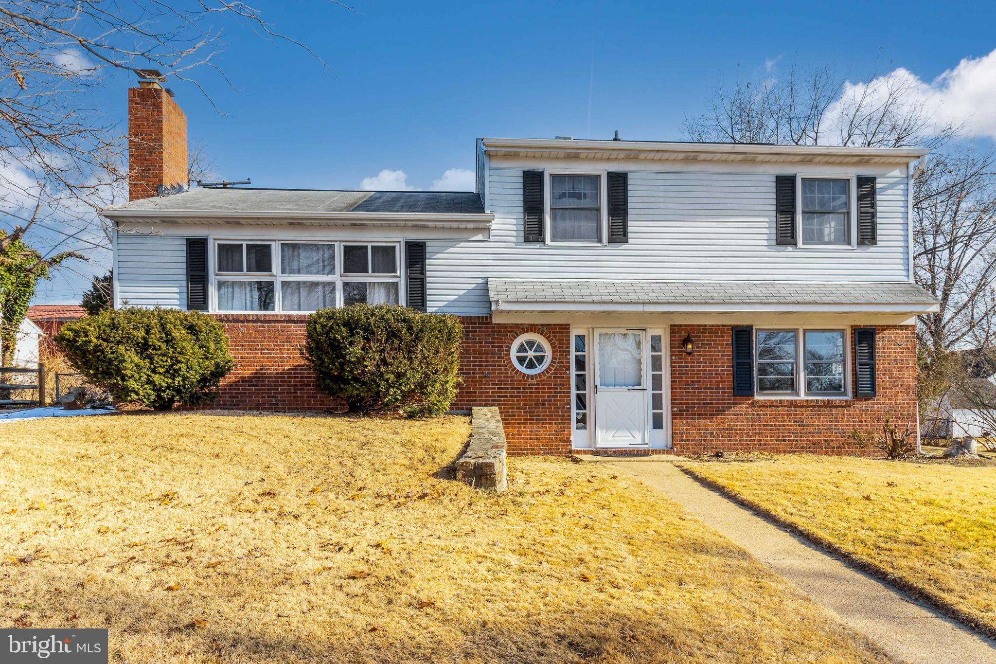 HUNT CLUB ESTATES - Residential