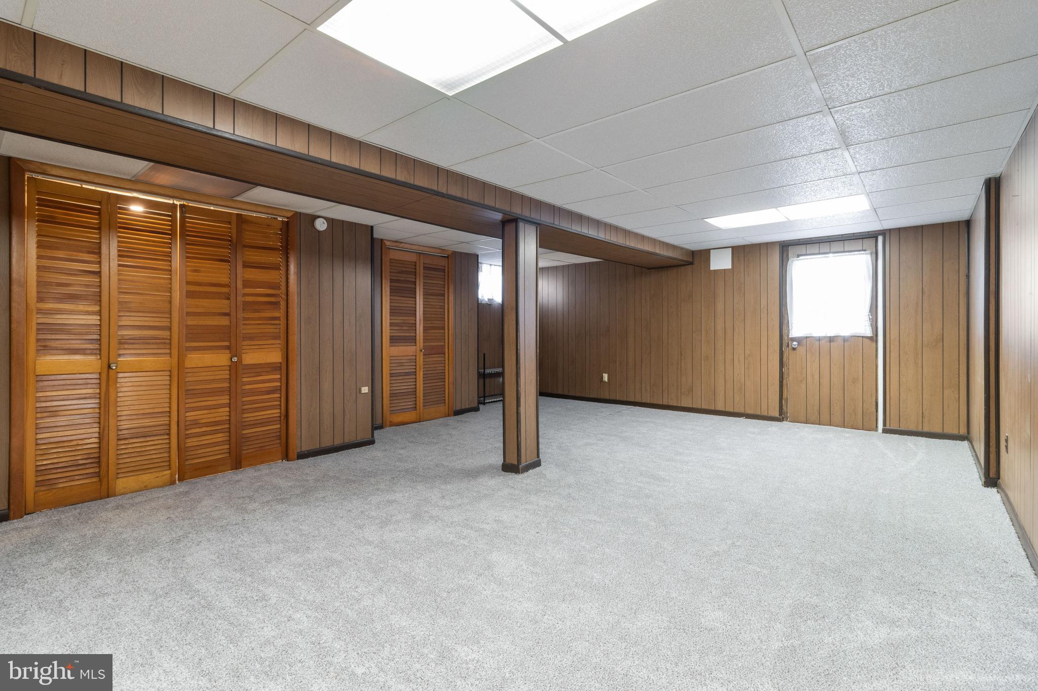 HUNT CLUB ESTATES - Residential