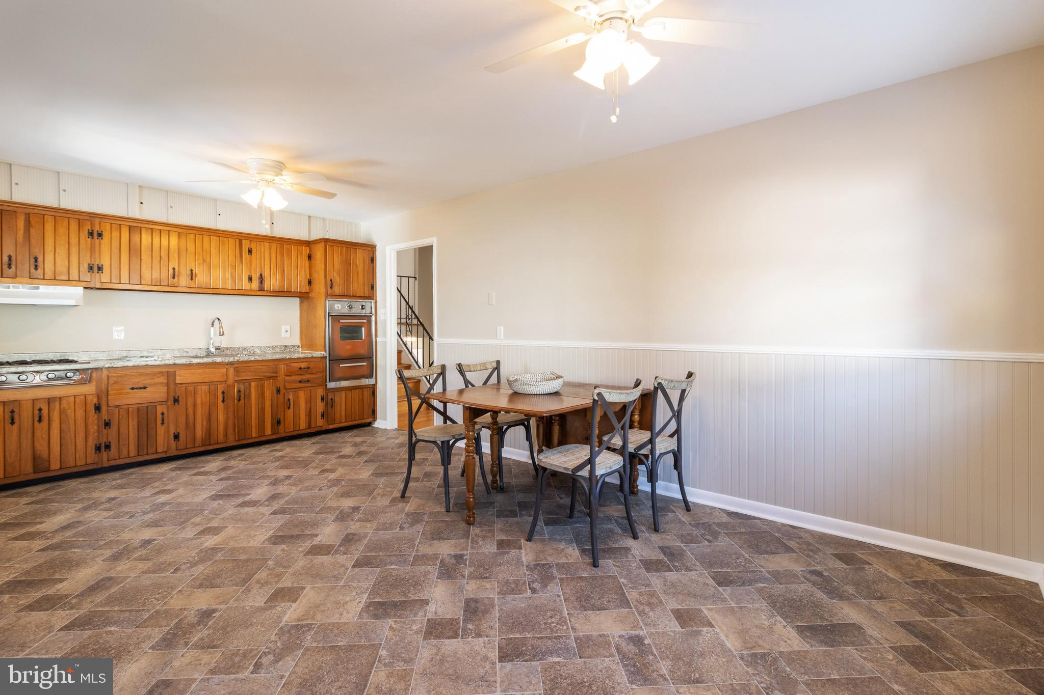 HUNT CLUB ESTATES - Residential