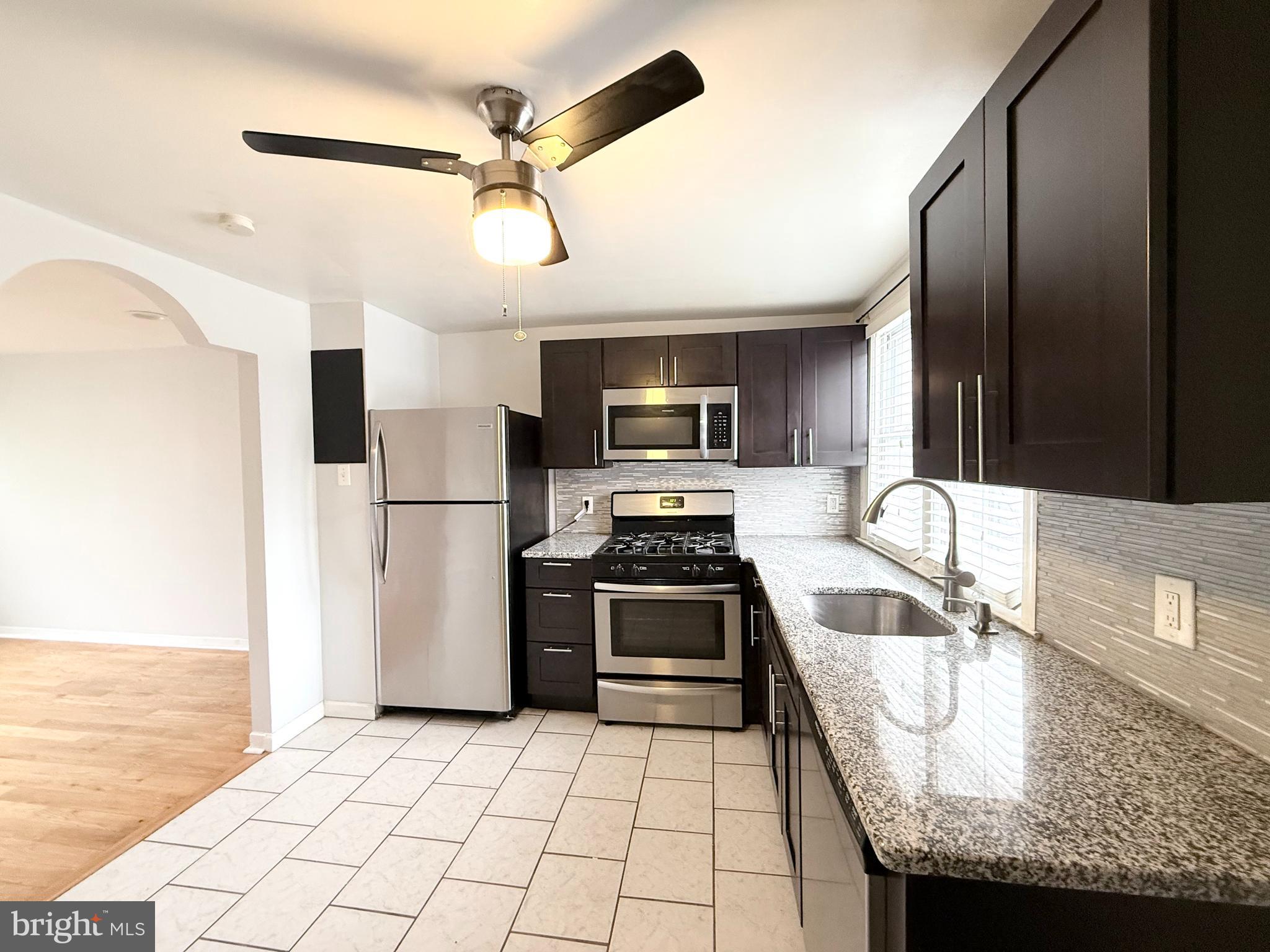 3726 RICHMOND STREET