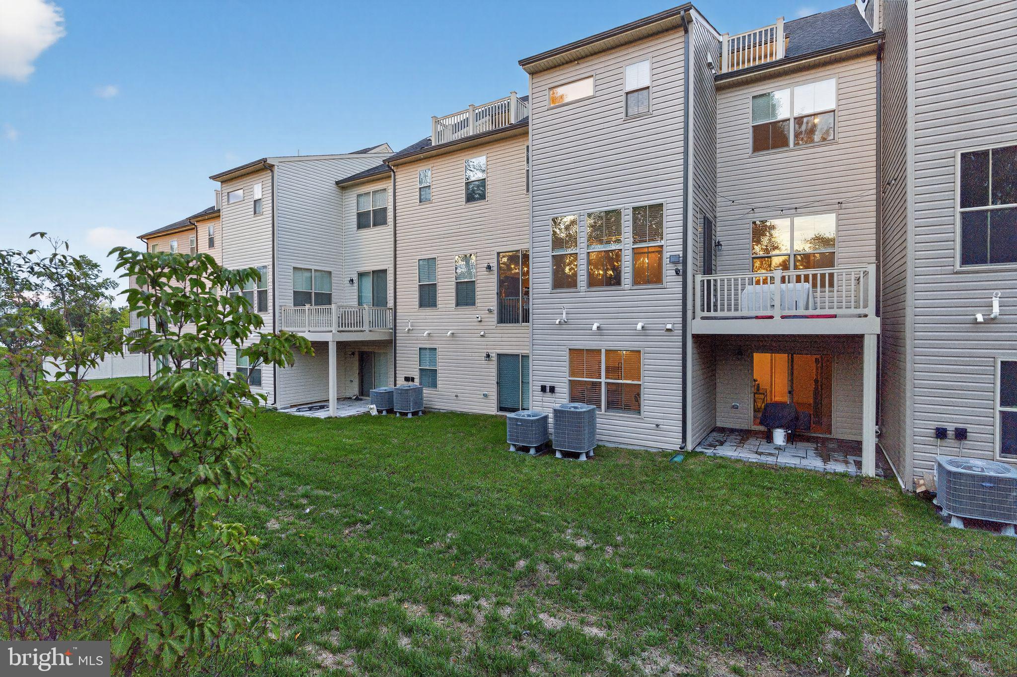 AMBER RIDGE - Residential