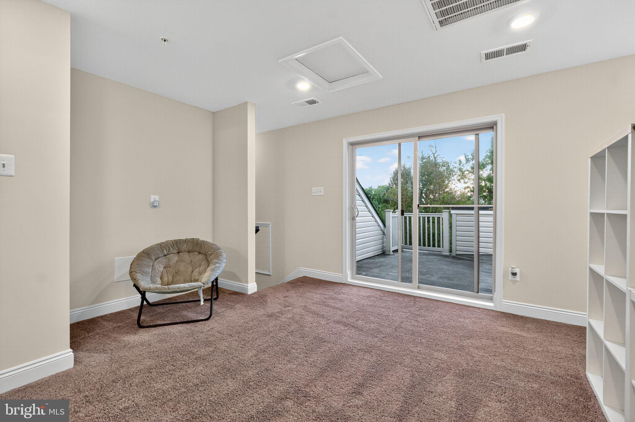 AMBER RIDGE - Residential