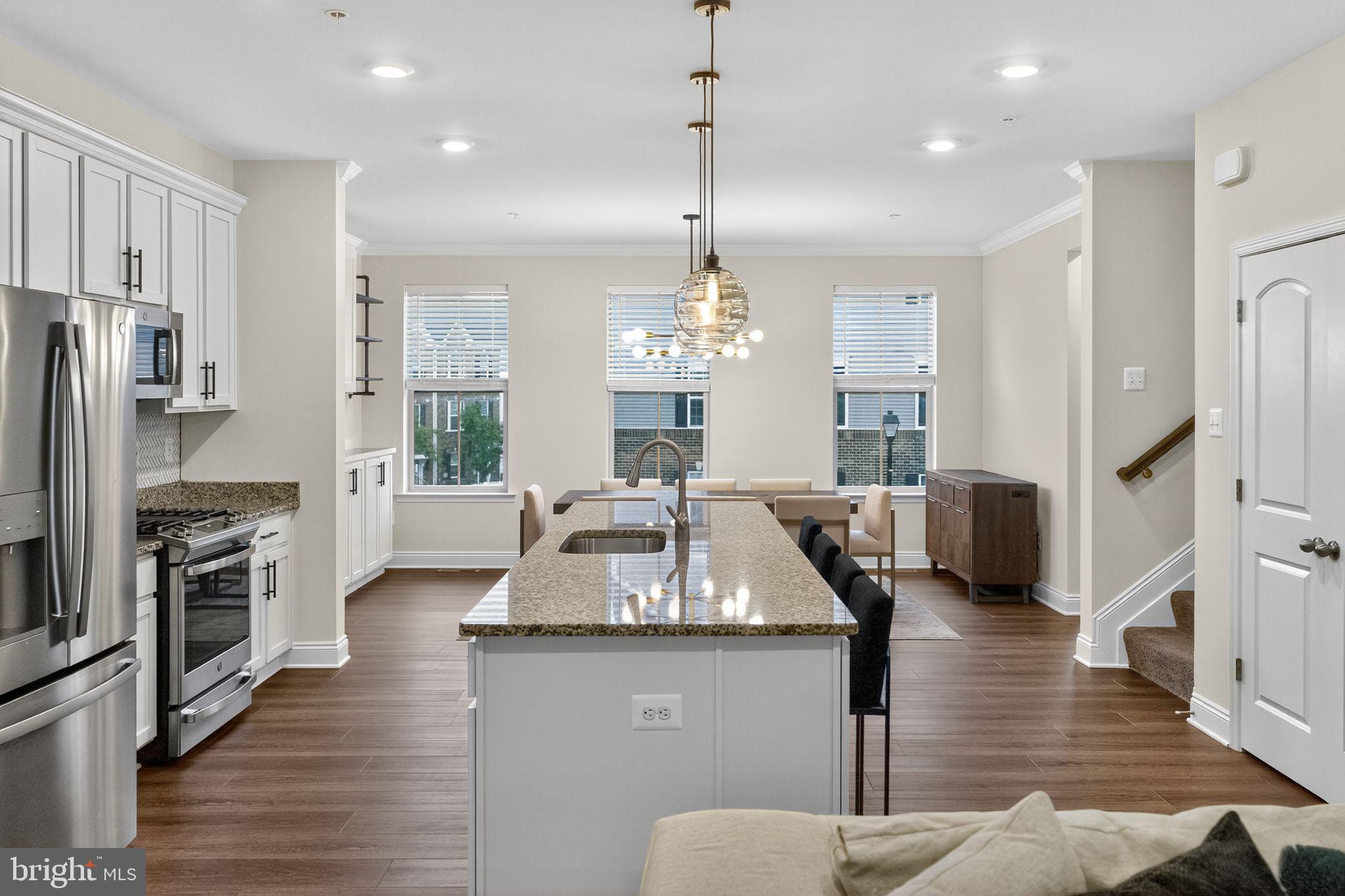 AMBER RIDGE - Residential