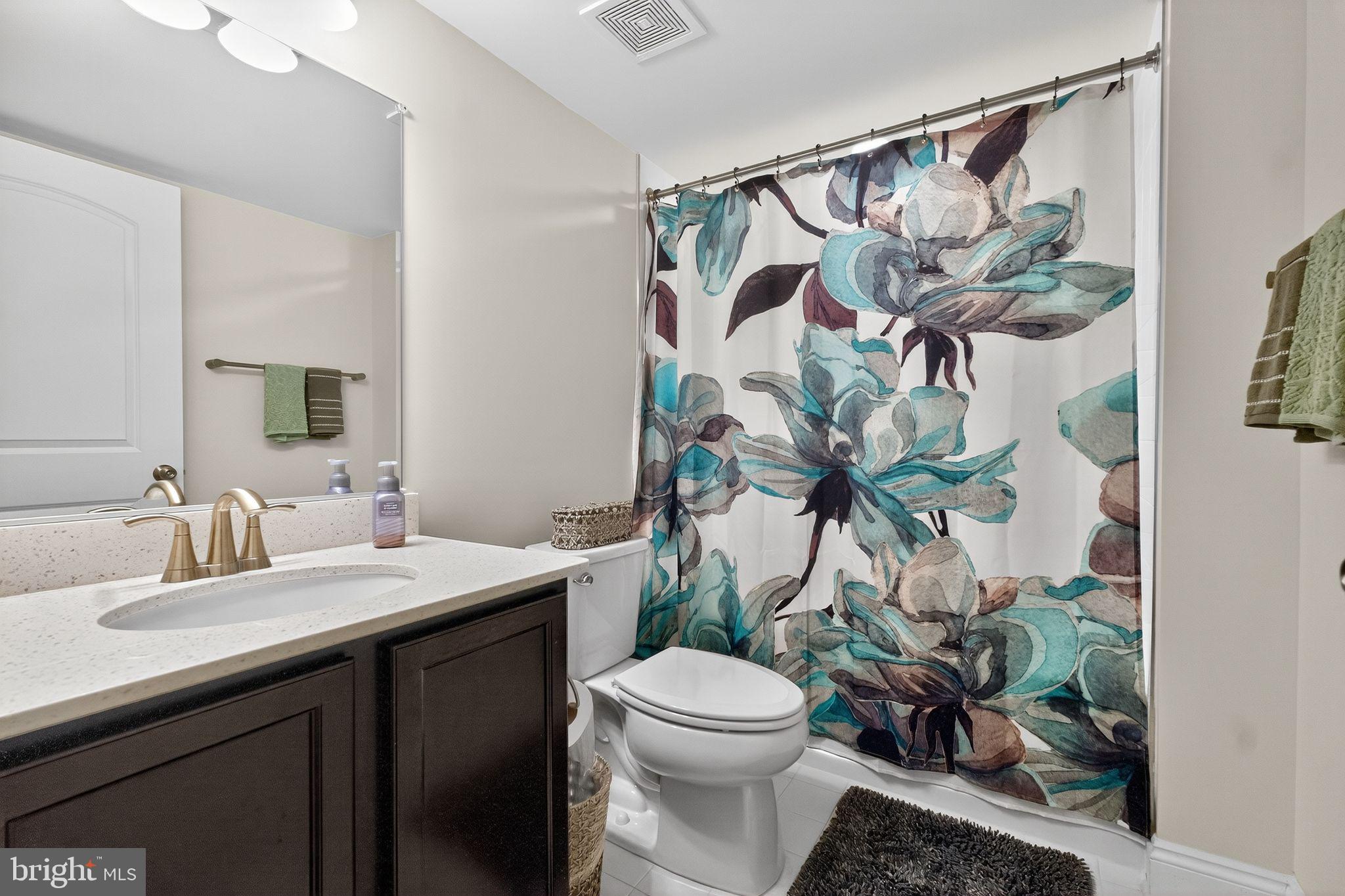 AMBER RIDGE - Residential