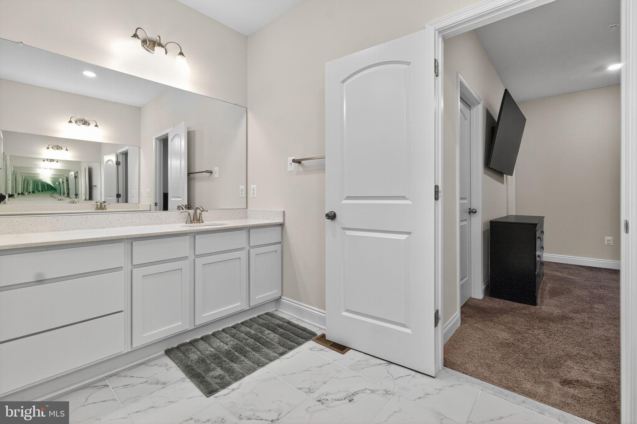 AMBER RIDGE - Residential