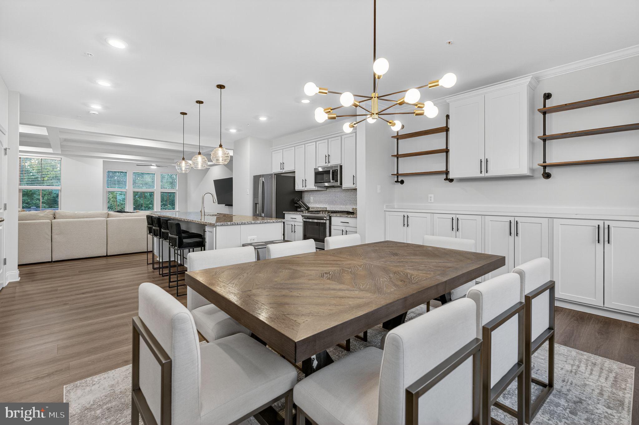 AMBER RIDGE - Residential