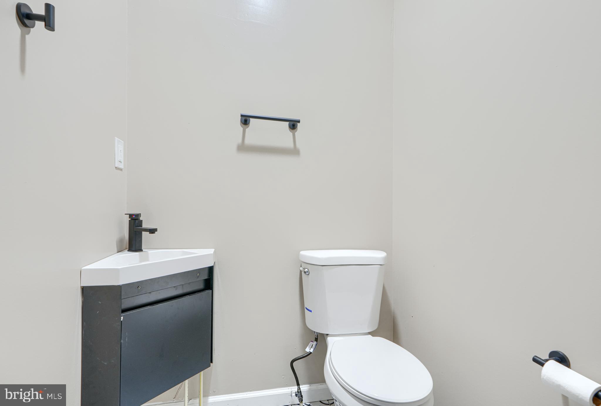 WEST SIDE - Residential