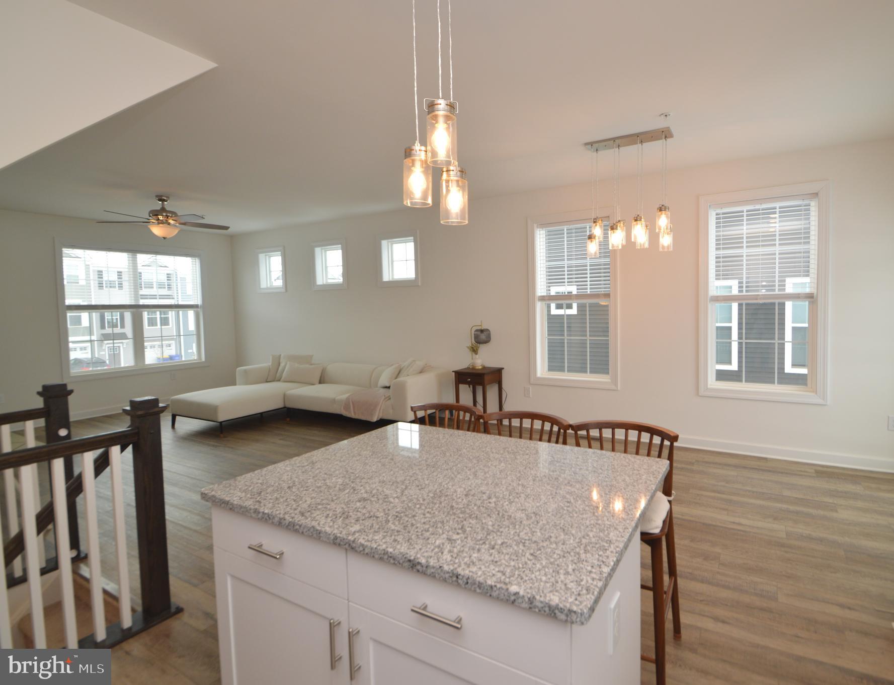 HUDSON RIDGE - Residential