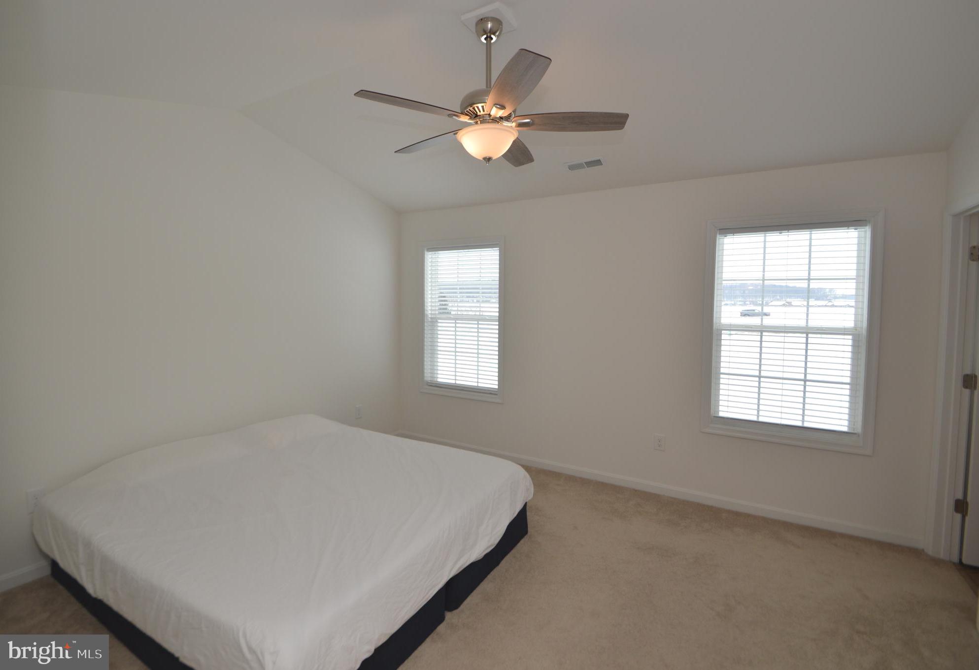 HUDSON RIDGE - Residential