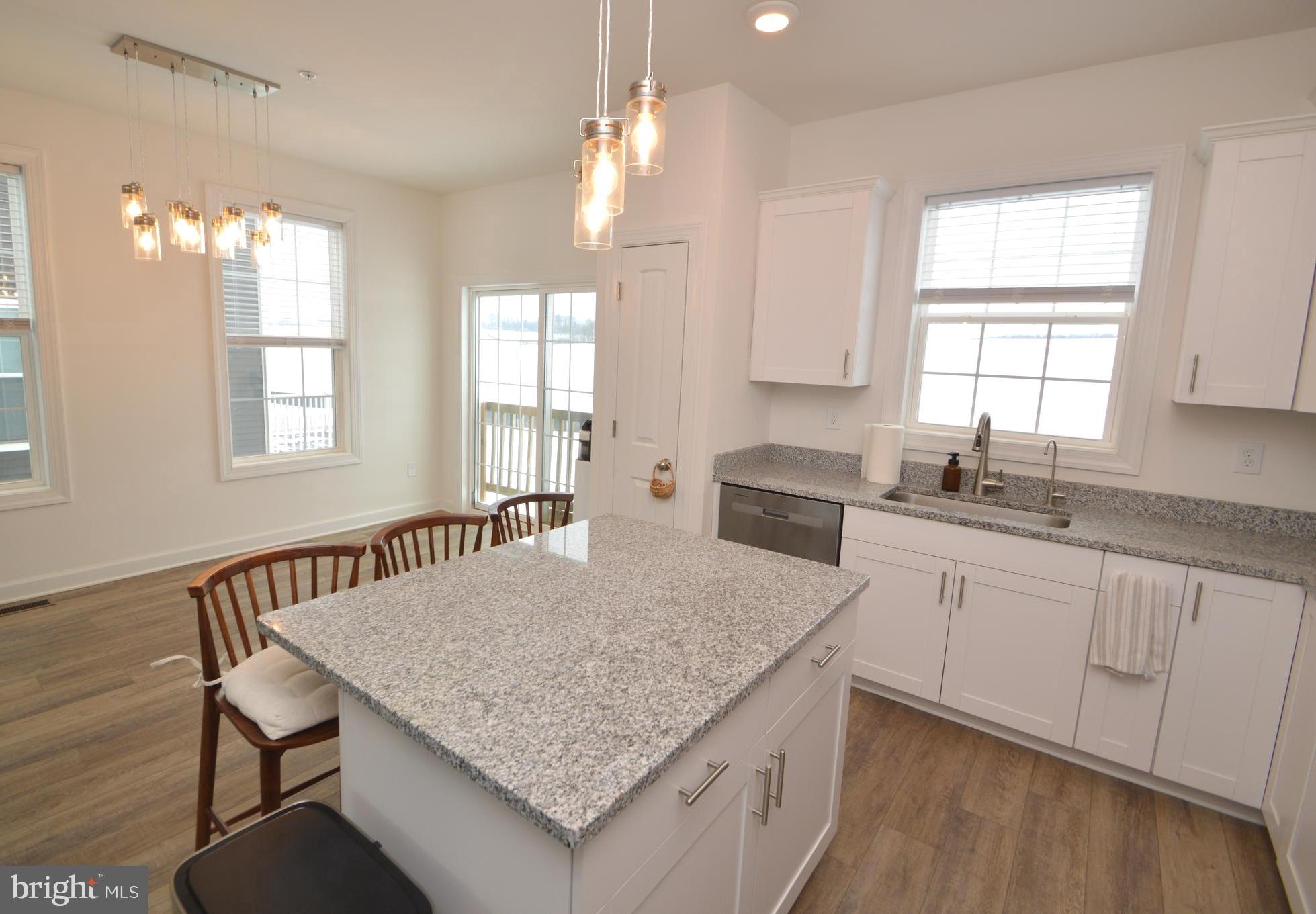 HUDSON RIDGE - Residential