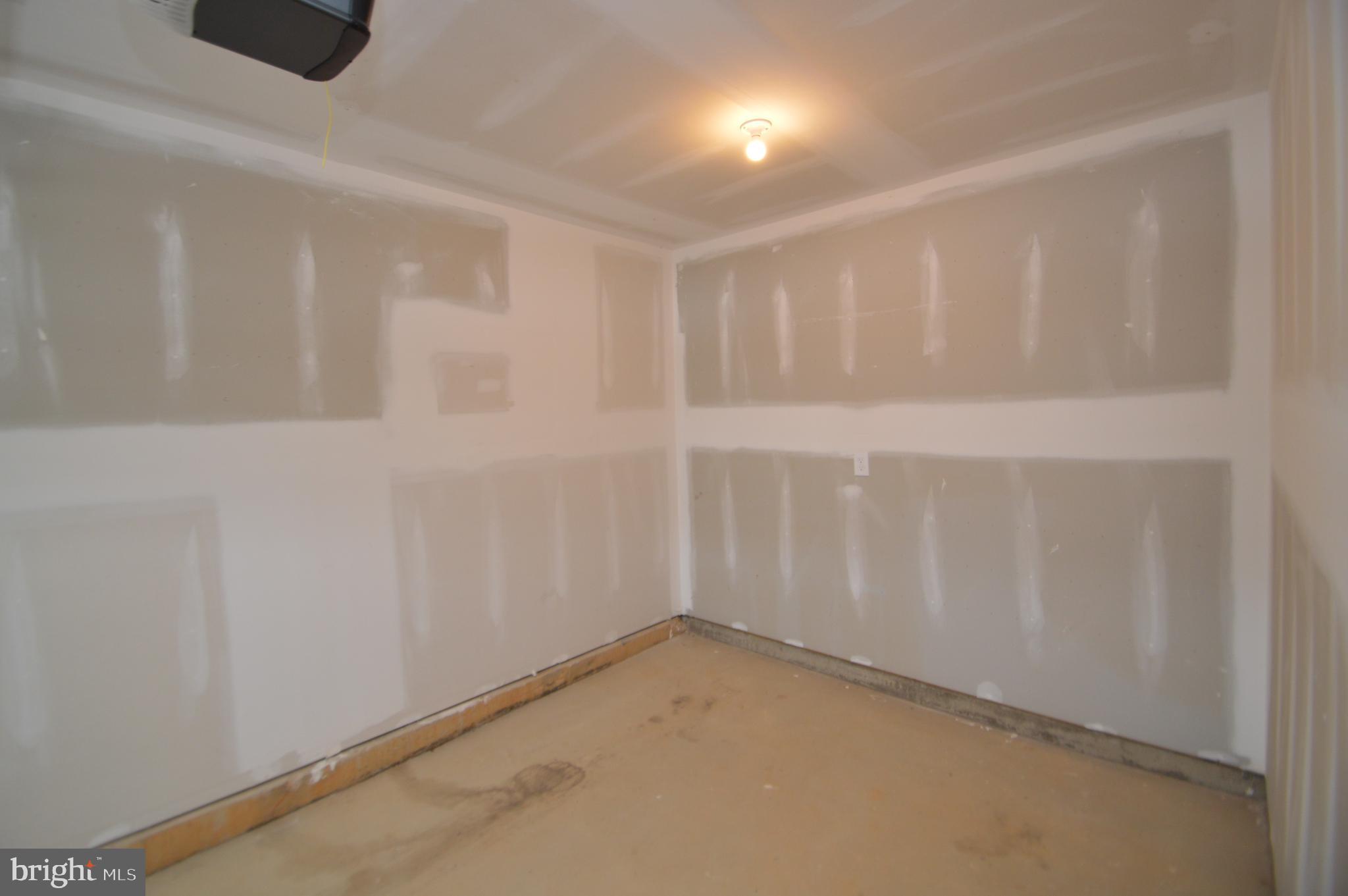 HUDSON RIDGE - Residential