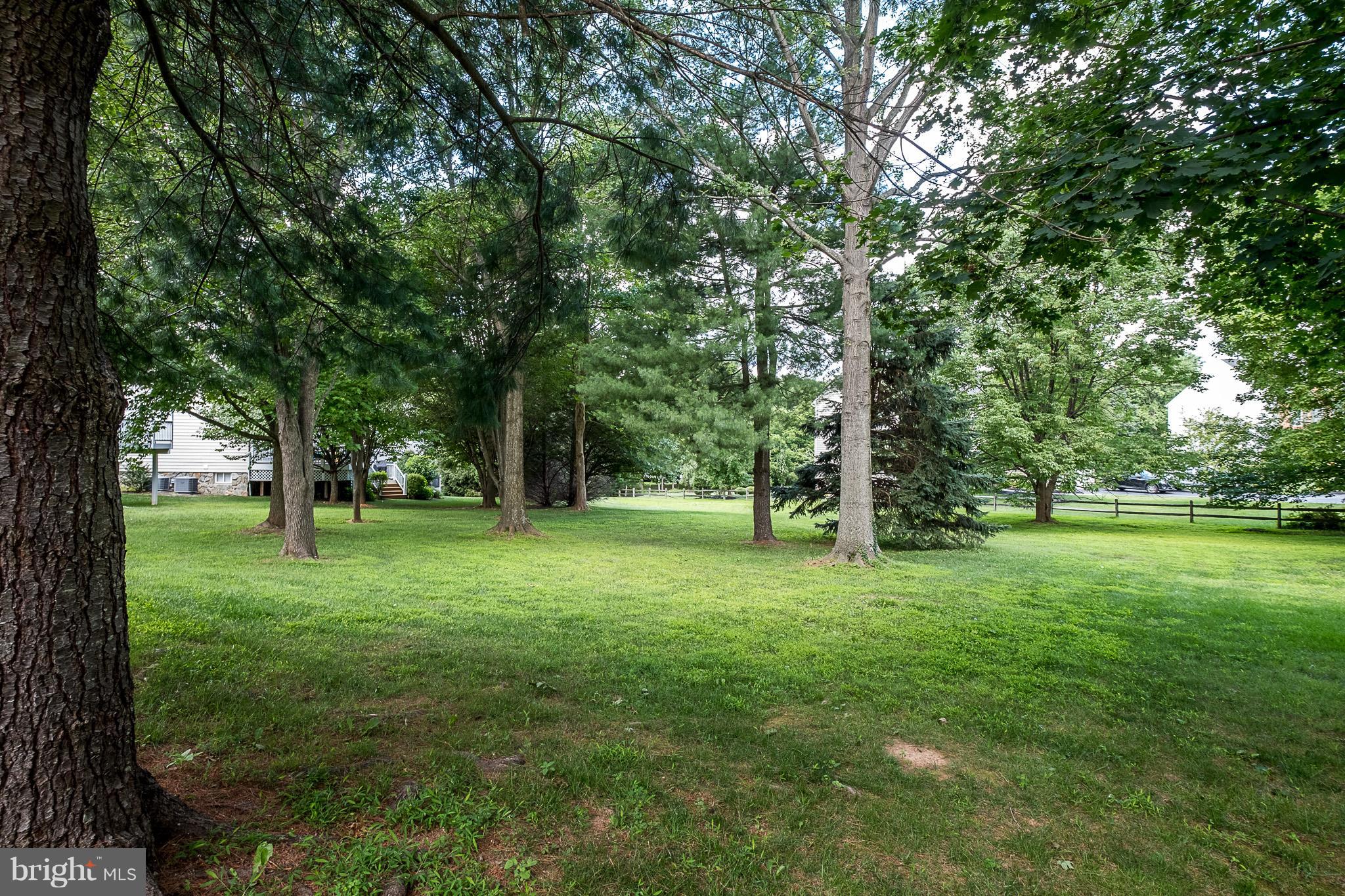 HOBBITS GLEN - Residential Lease