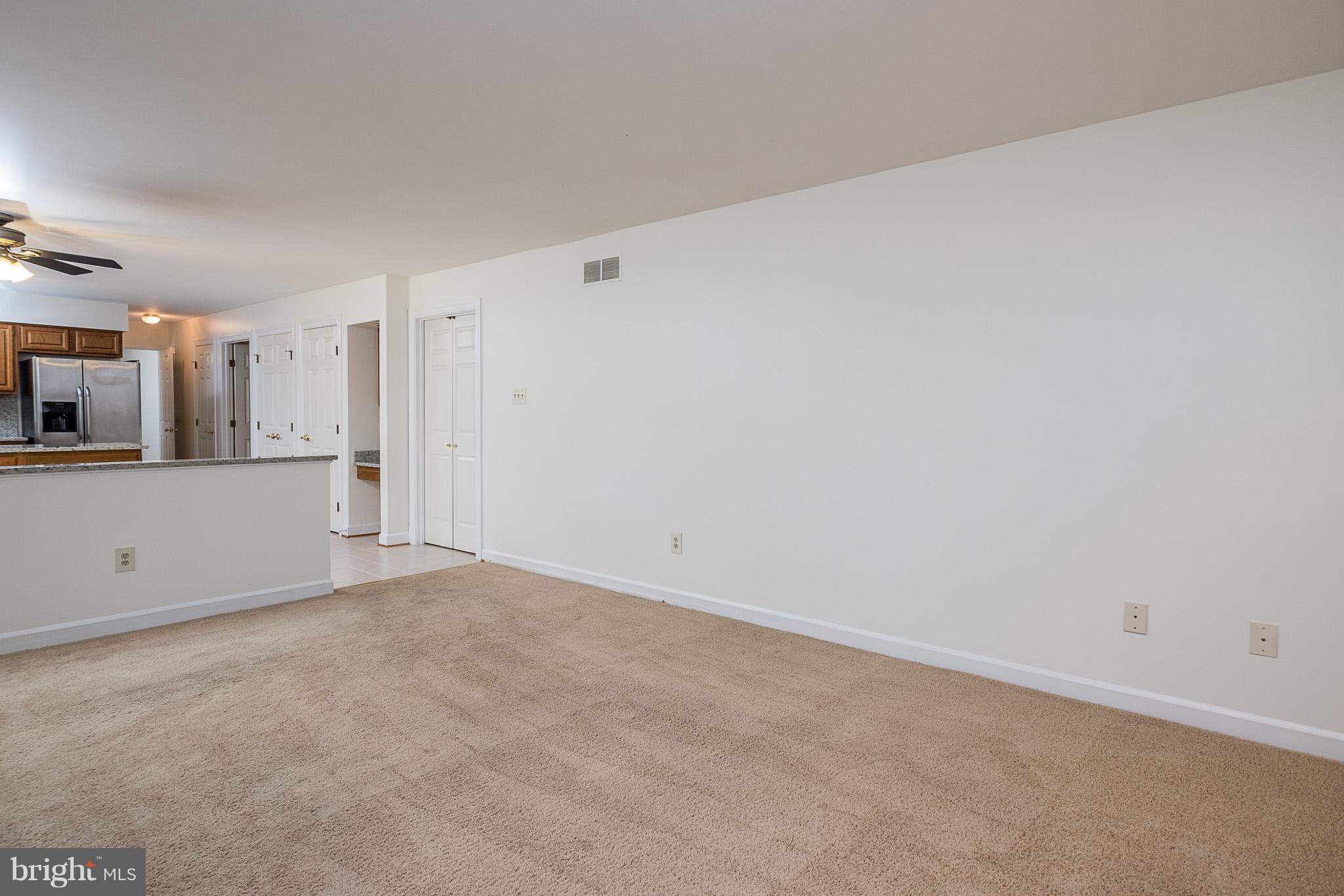 HOBBITS GLEN - Residential Lease