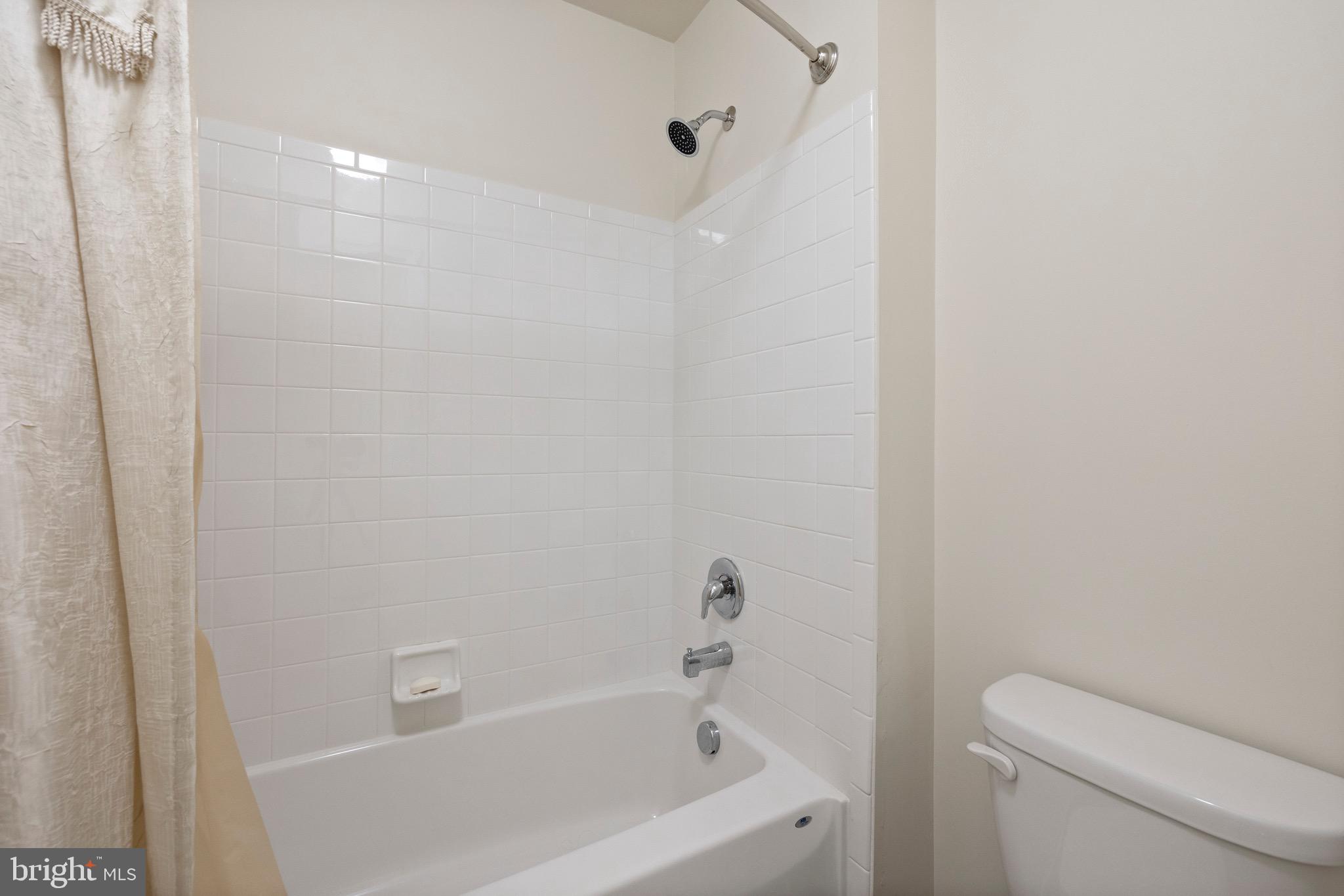 THE RESERVE AT NEW WINDSOR - Residential