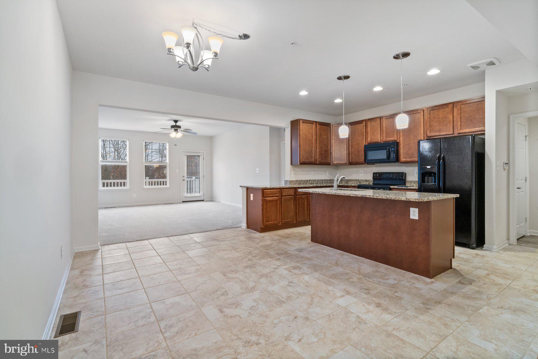 THE RESERVE AT NEW WINDSOR - Residential