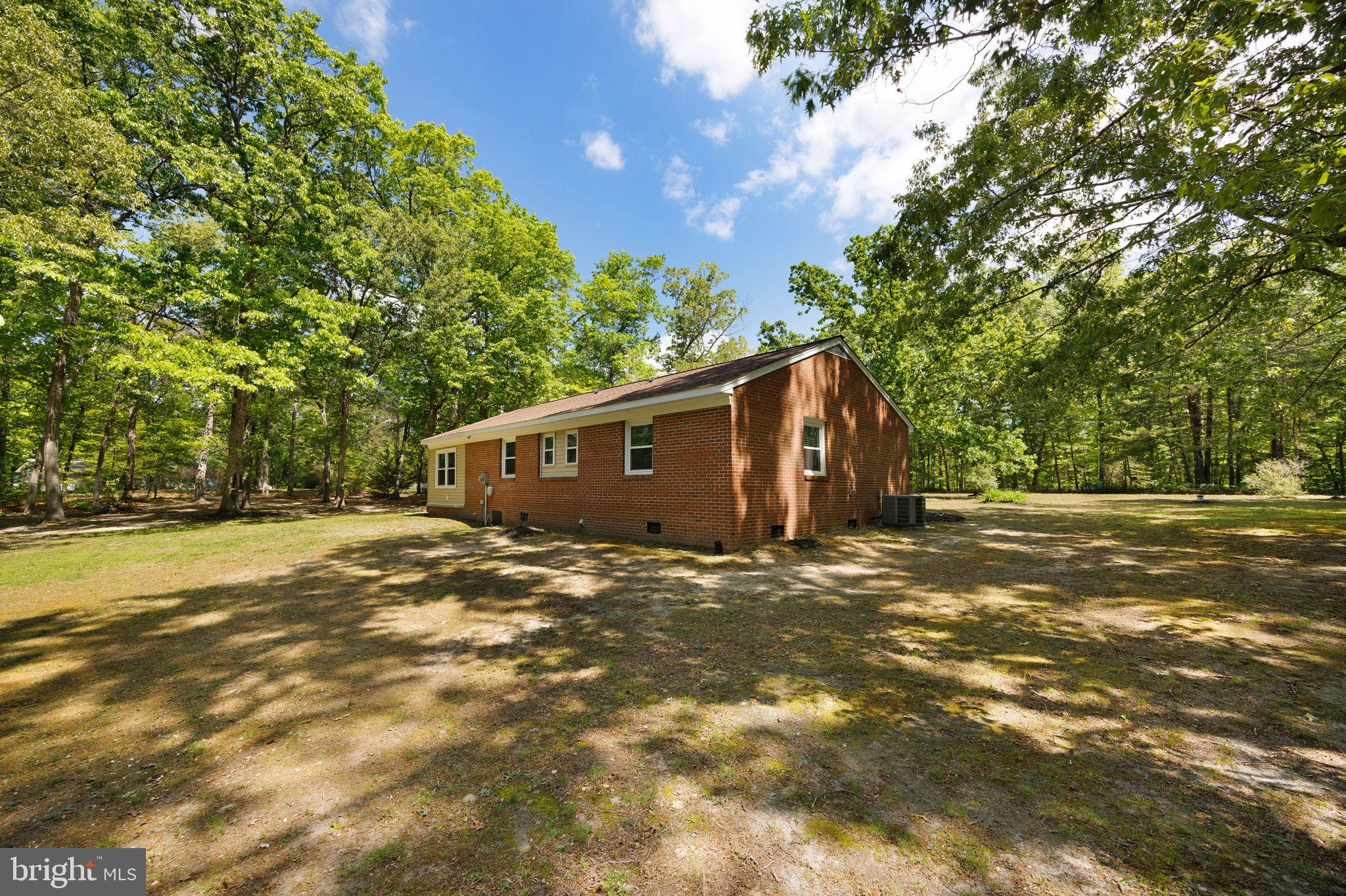 WALNUT WOODS - Residential