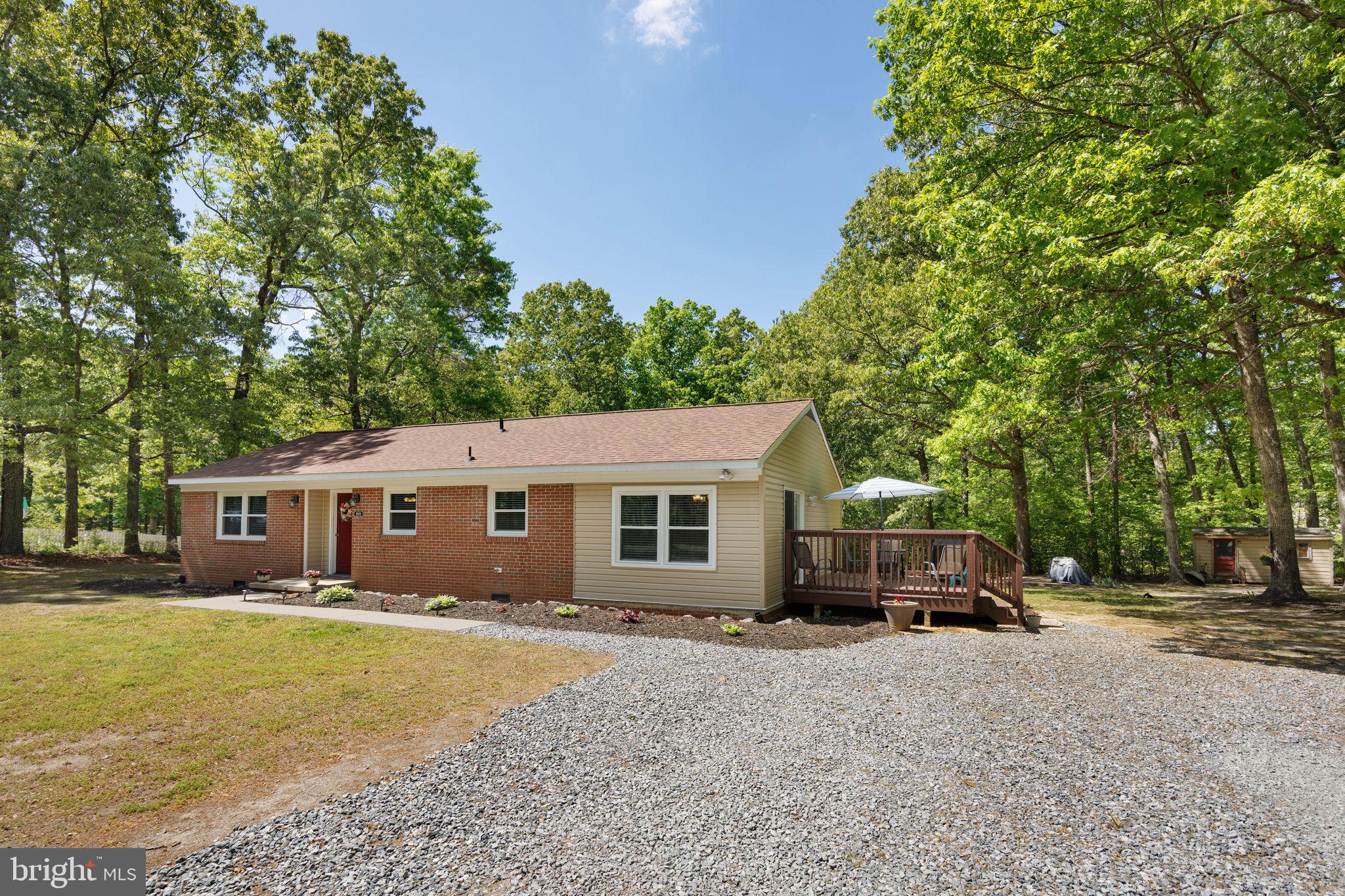 WALNUT WOODS - Residential