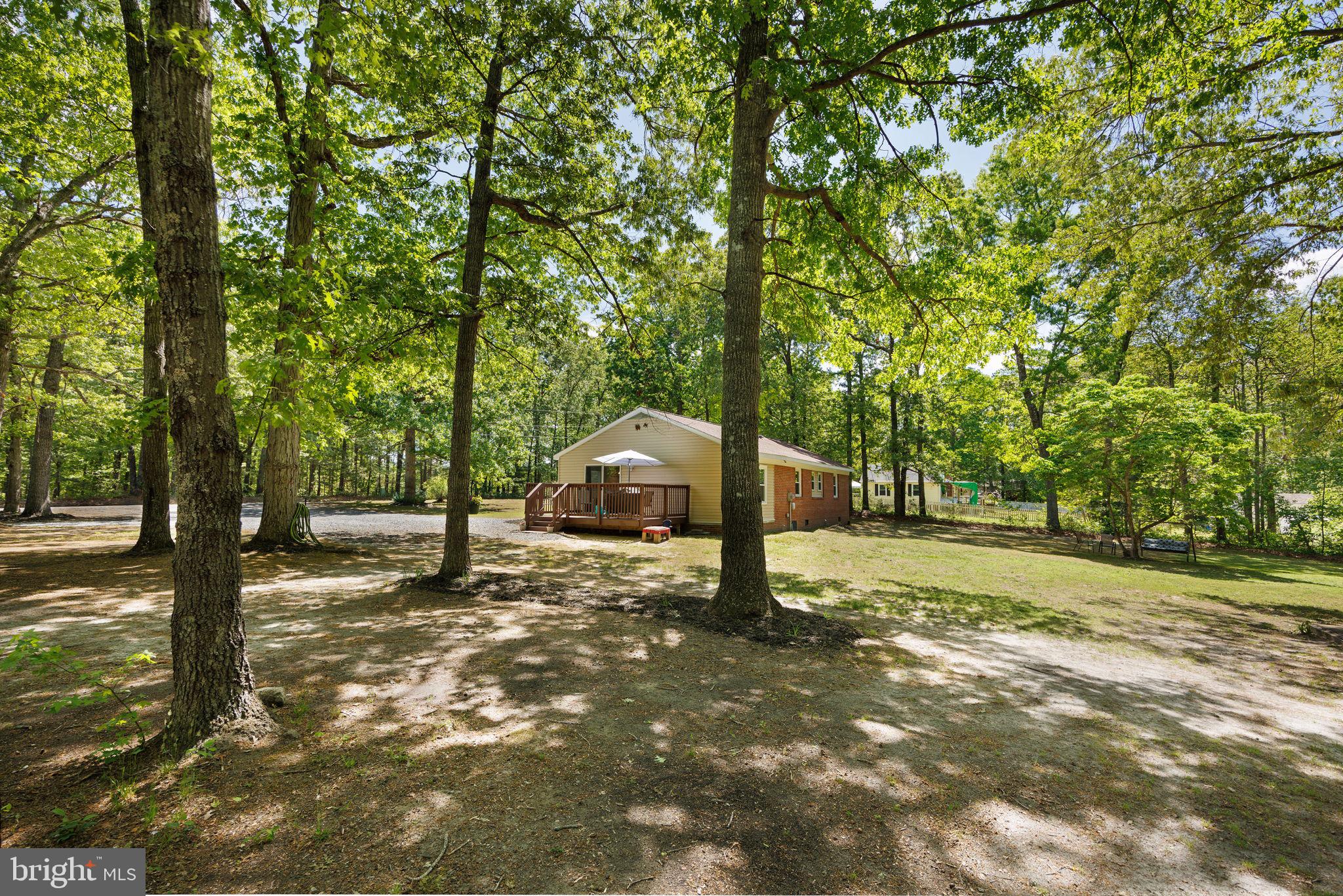 WALNUT WOODS - Residential