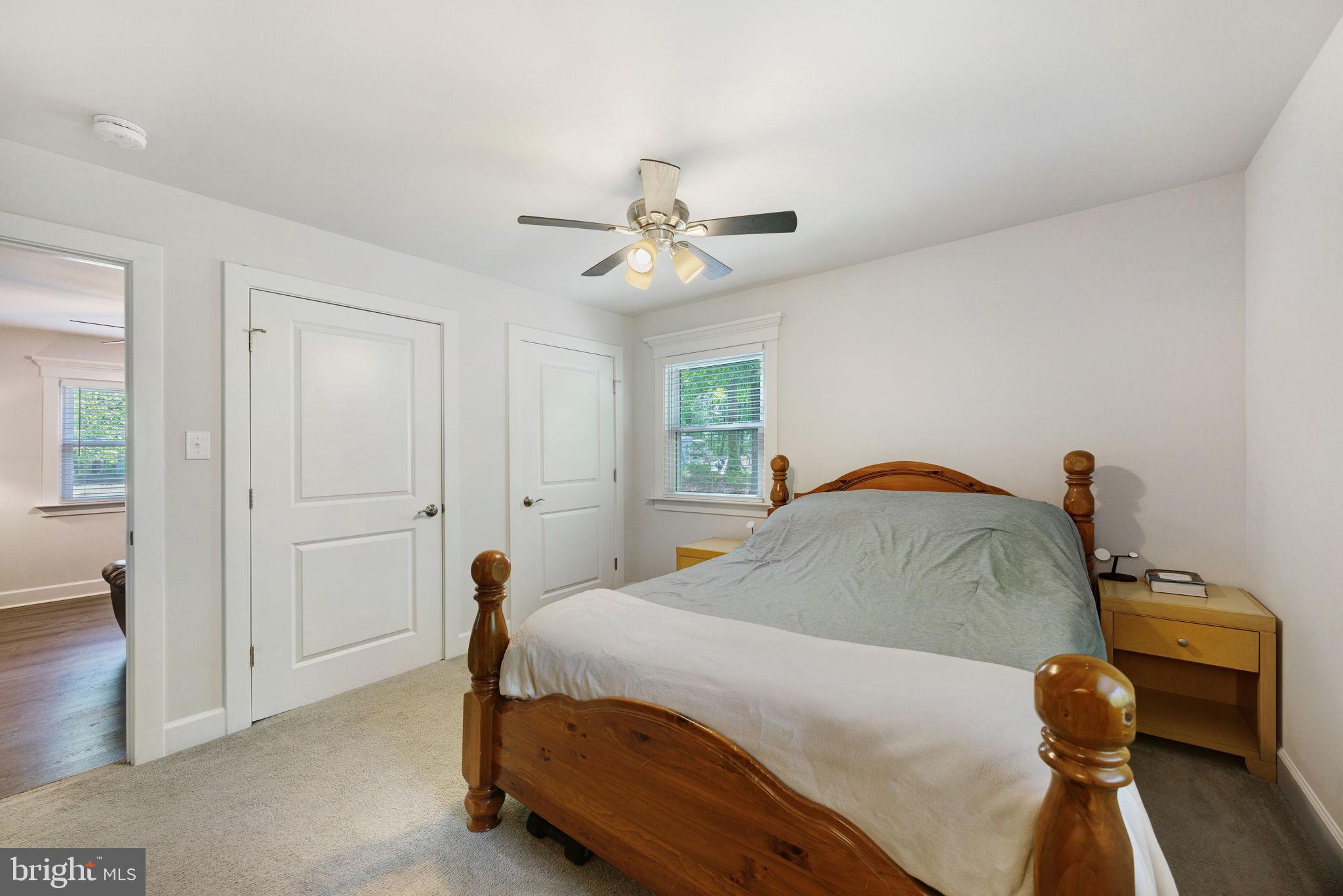 WALNUT WOODS - Residential