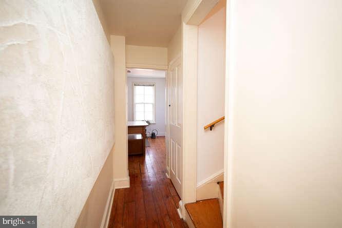 GERMANTOWN (EAST) - Residential