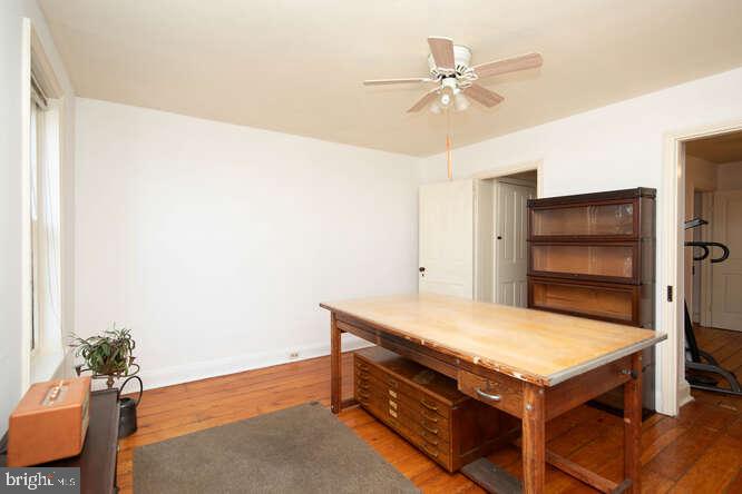 GERMANTOWN (EAST) - Residential