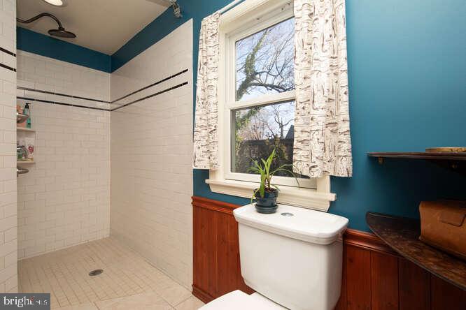 GERMANTOWN (EAST) - Residential